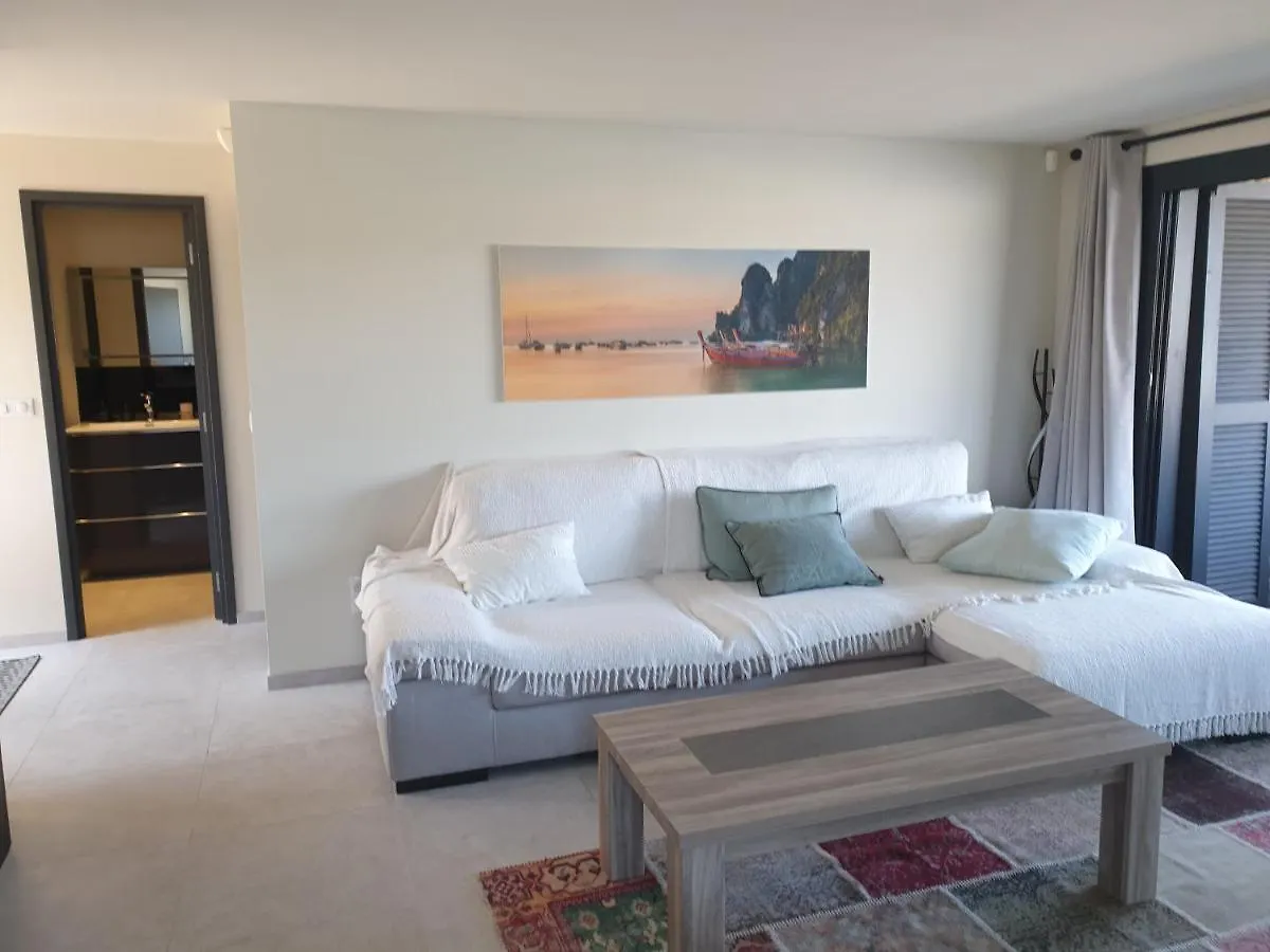 Апартаменты Magnifique 2 Pieces Vue Port Et Mer Коголин
