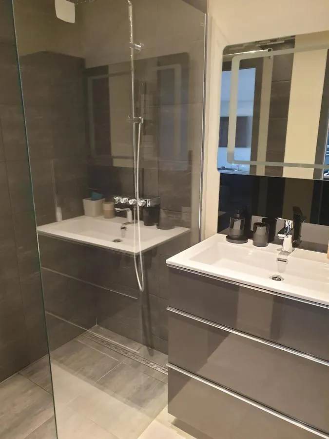 Magnifique 2 Pieces Vue Port Et Mer Cogolin Apartment